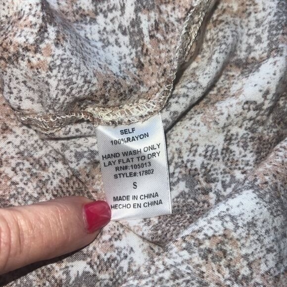 Savanna Jane Womens Embroidered Boho Tunic Top Size S Brown Floral Snake Print - Picture 4 of 8